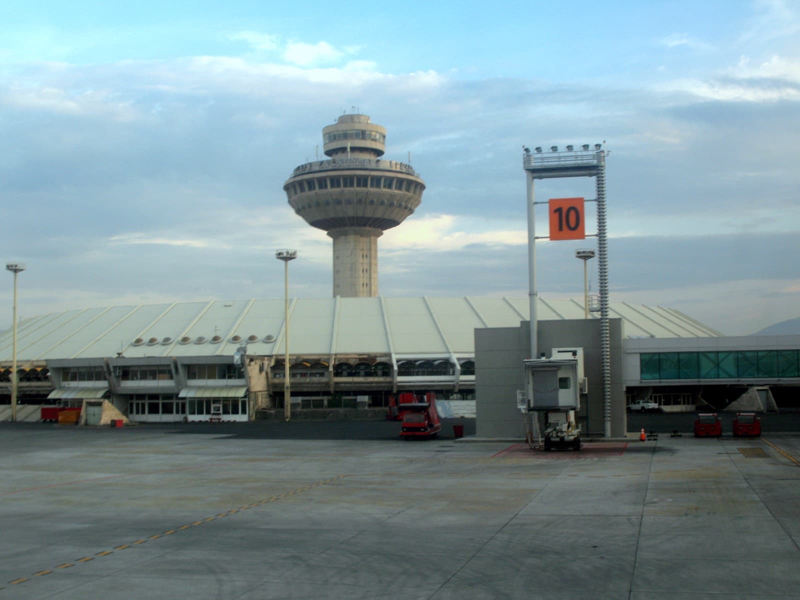 The terminal and the old control tower in 2007