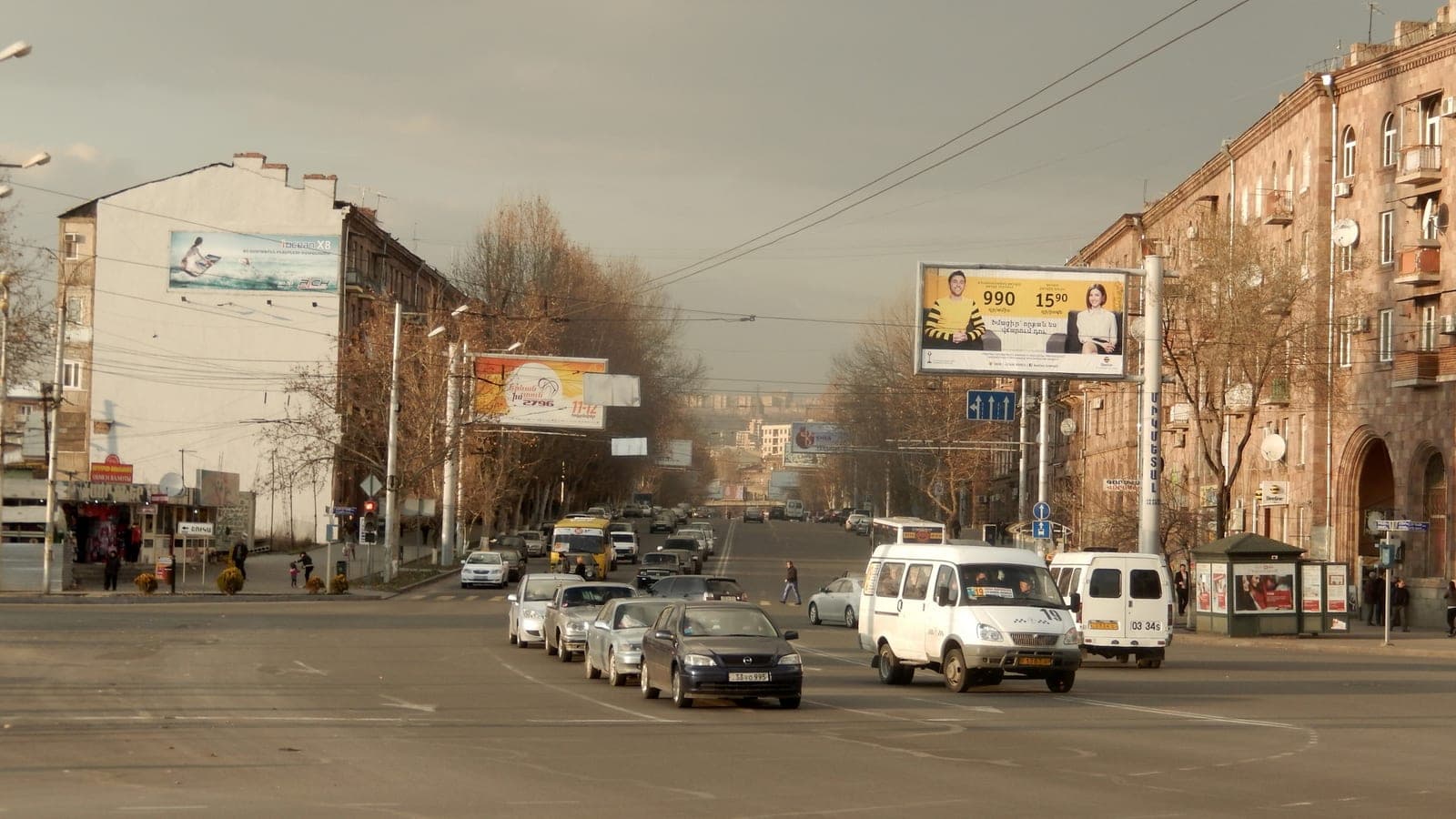 Traffic on Tigran Mets Avenue, Yerevan